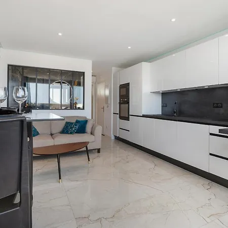 Village Naturiste - Xcape Sea View Luxe אגדה