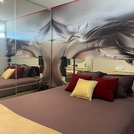 Village Naturiste - Xcape Sea View Luxe דירה אגדה