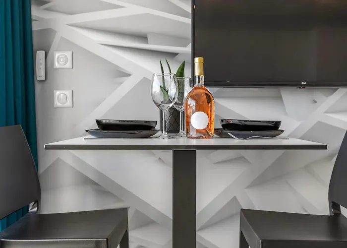 Village Naturiste - Xcape Sea View Luxe * Agde